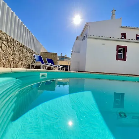 Stylish With Pool By Homing